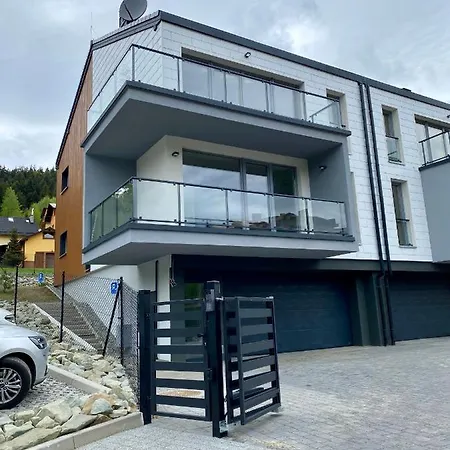Apartament Mk - Na Szczyt Щирк Екстер'єр фото